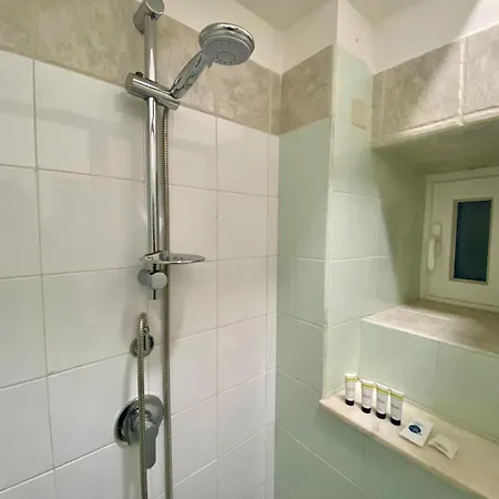 Petit Bijou Апартаменты *