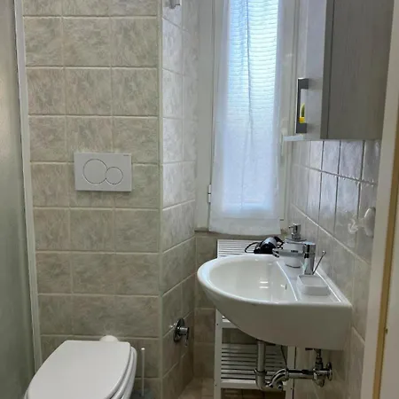 Petit Bijou Apartment *